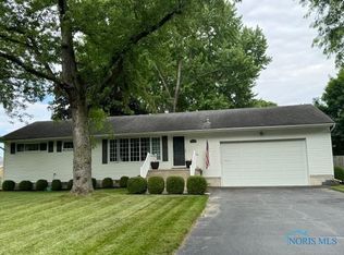 1539 Eastview Dr, Findlay, OH 45840