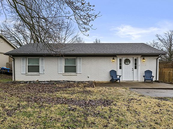 2nd image of 3553 Buckhorn Dr