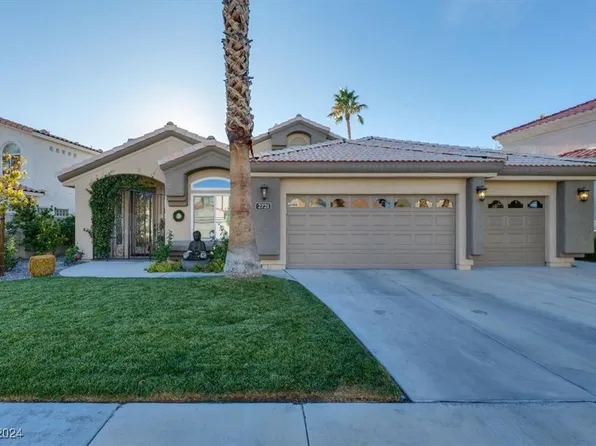 2721 Crystal Beach Dr, Las Vegas, NV 89128