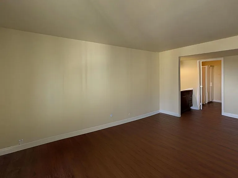 10535 Wilshire Blvd #1402 — Photo 13