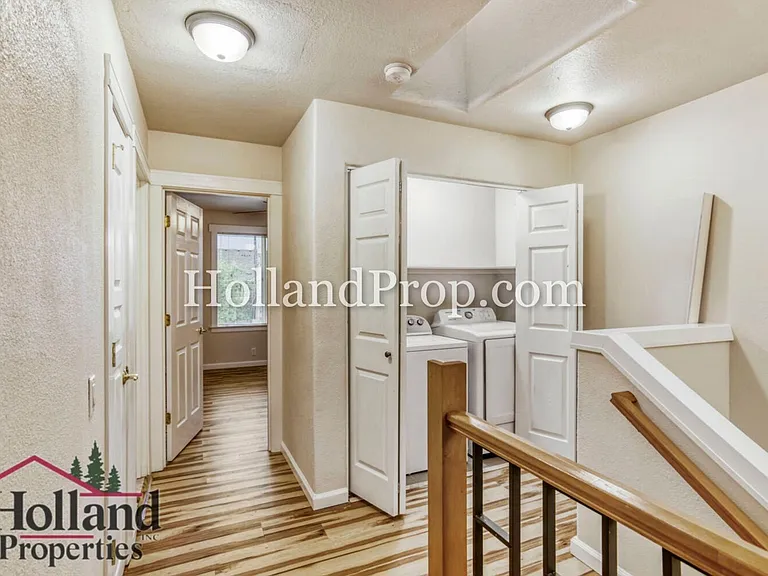 248 NW Prescott Pl — Photo 22