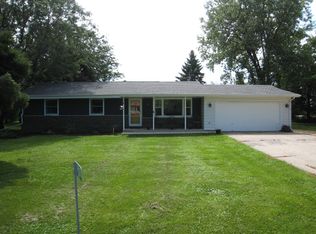 W5091 Aldona Ct, Elkhorn, WI 53121