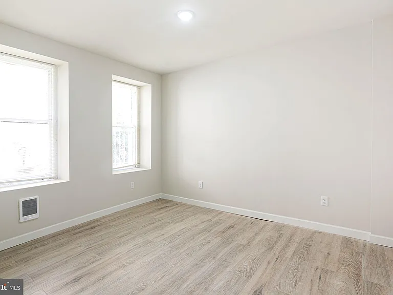 702 E Chelten Ave #1 — Photo 10