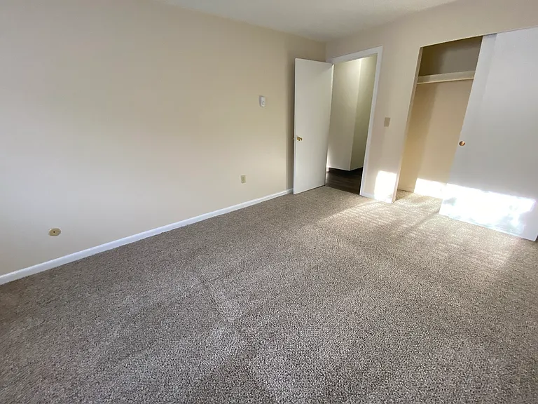 Eastern Trails Apartments and Storage — Photo 48