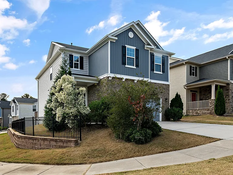 4050 Reunion Creek Pkwy — Photo 2
