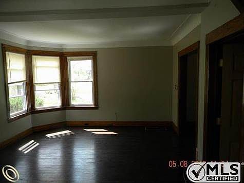 Lotz - Living Room.jpg