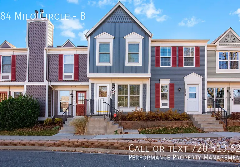 1284 Milo Cir #B — Photo 2