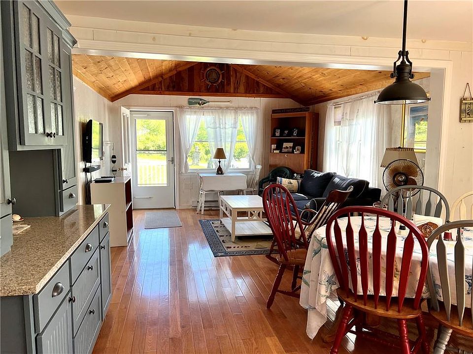 40 Broadway, Prudence Island, RI 02872 MLS 1339879 Zillow