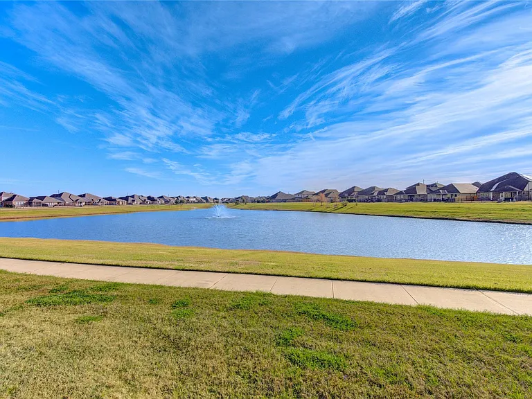 5314 Silver Ledge Dr — Photo 3