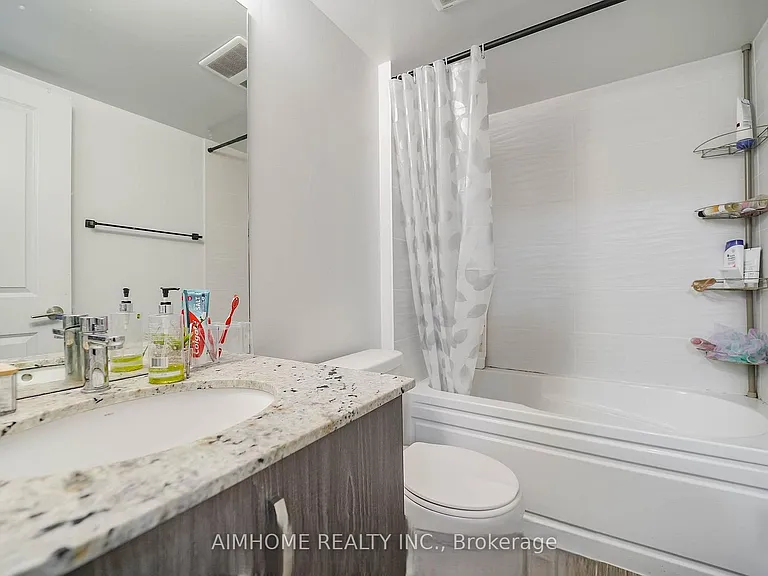 20 Meadowglen Pl #226 — Photo 15