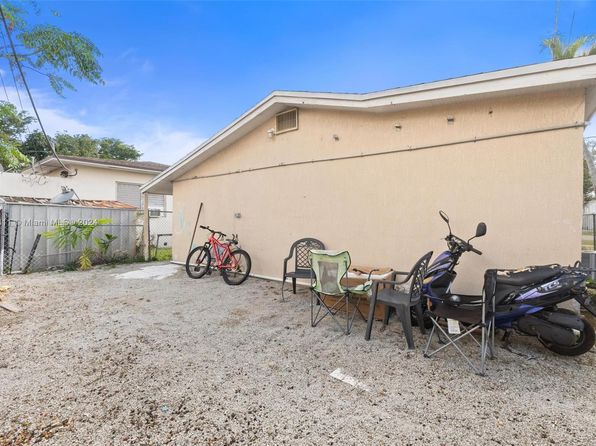 miami-florida-43840591 picture