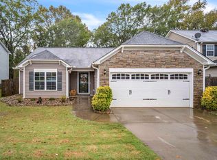 108 Rivers Edge Cir, Simpsonville, SC 29680