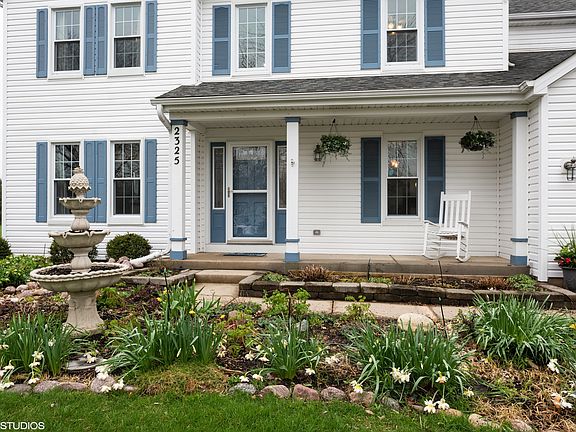 2nd image of 2325 Cottonwood Dr