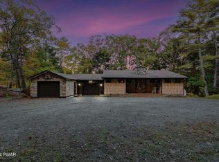 111 Cold Spring Lake Rd, Shohola, PA 18458