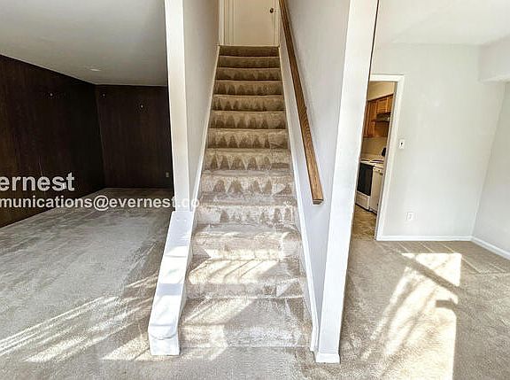 3rd image of 9713 Hagel Cir Suite B