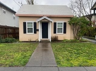 657 1st St W #A, Sonoma, CA 95476