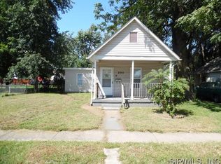 2041 Rhodes St, Madison, IL 62060