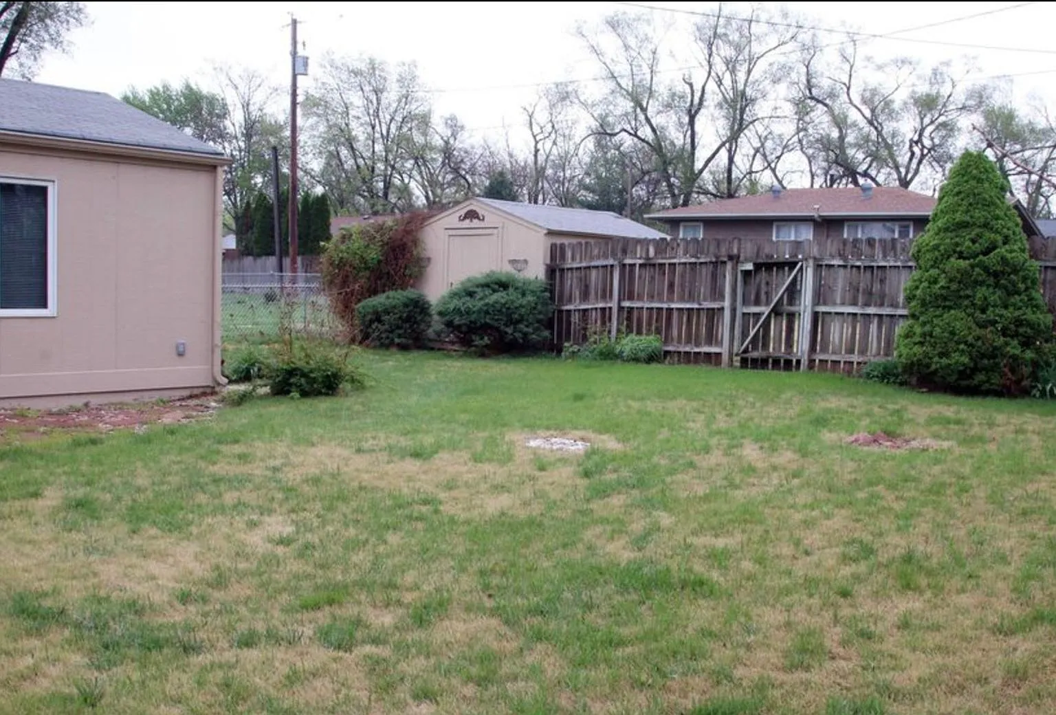 Charming 2BR House in Old Town Bellevue — Photo 4