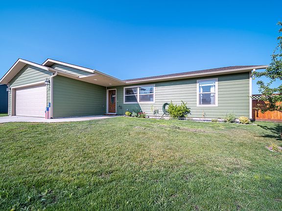 3rd image of 260 Sleepy Horse Ln