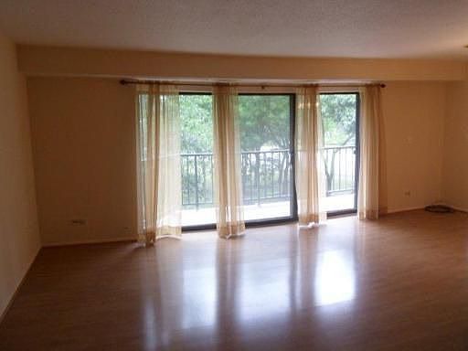 3rd image of 35 S Baybrook Dr Unit 308
