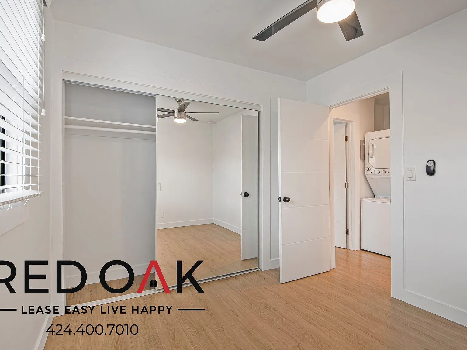 Sleek 2-Bed with In-Unit Laundry and Stainless Steel Appliances ~ In Koreatown! — Photo 3