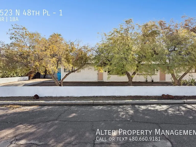 2523 N 48th Pl #1 — Photo 2