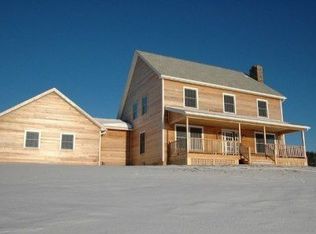 689 Wadsworth Rd, East Chatham, NY 12060