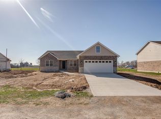 416 Duffy Dr, Marine, IL 62061