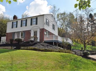 430 E McMurray Rd, Canonsburg, PA 15317
