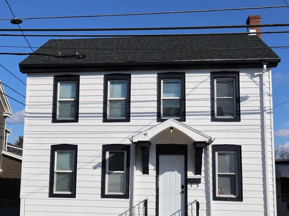 135 Liberty St, Lititz, PA 17543