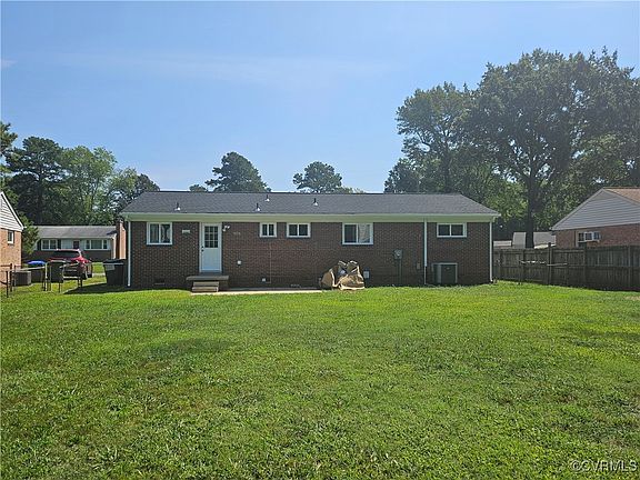 4th image of 710 Sanborn Dr