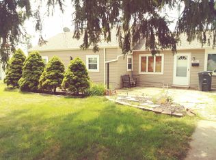 1936 Thornapple Ave, Akron, OH 44301