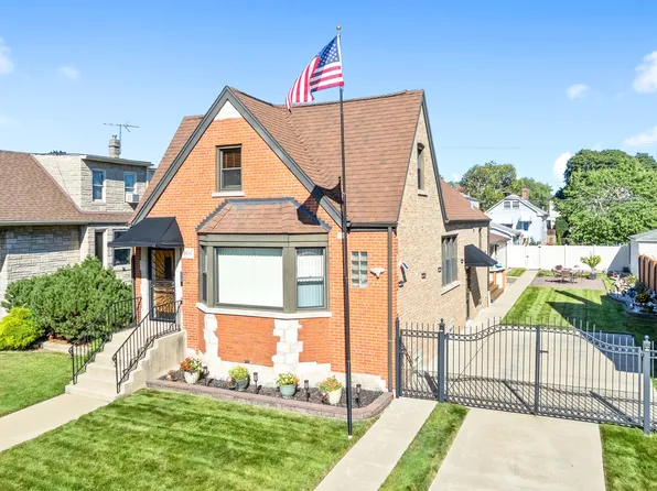 3837 N Neva Ave, Chicago, IL 60634