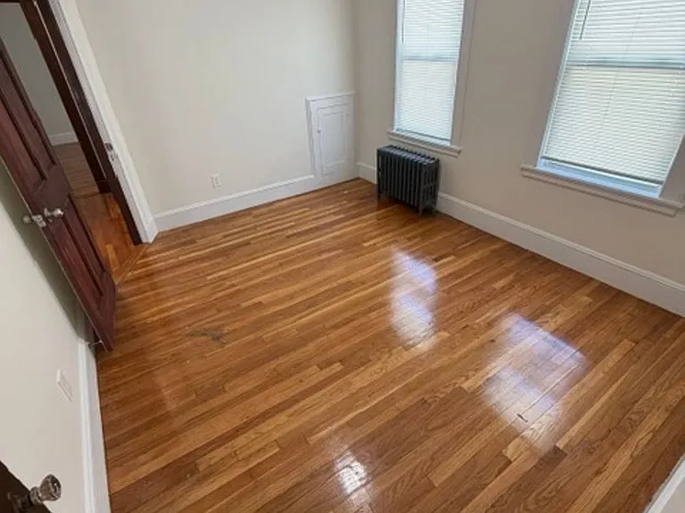 30-32 Boutwell St #2 — Photo 5