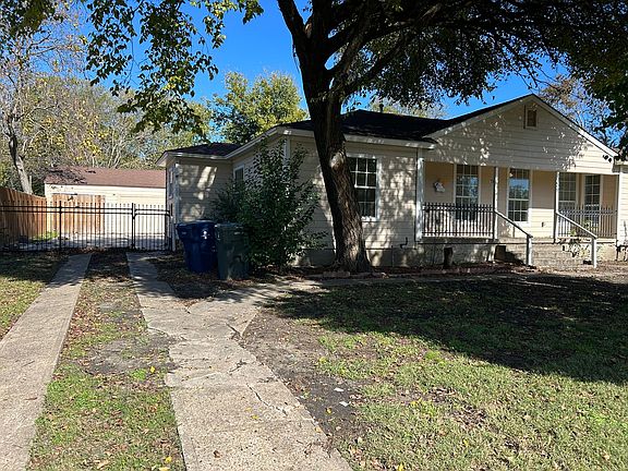 2nd image of 1531 Maple Dr