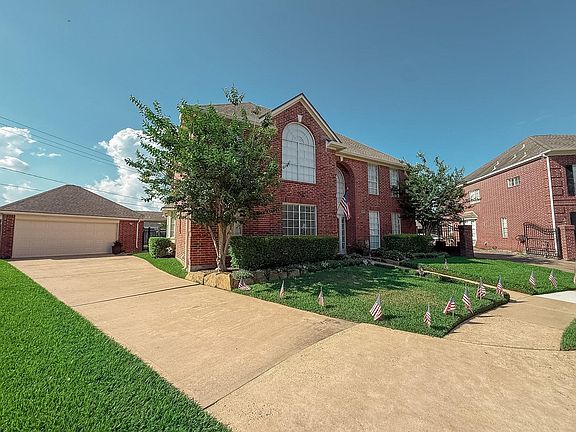 2nd image of 2214 Acadiana Ct