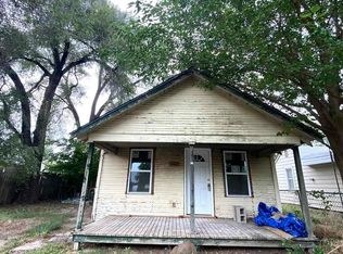 306 E Osborne St, Hutchinson, KS 67501