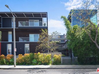 1050 N Gardner St UNIT 9, West Hollywood, CA, 90046