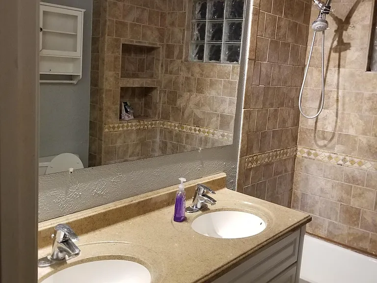 814 Perkins St — Photo 3
