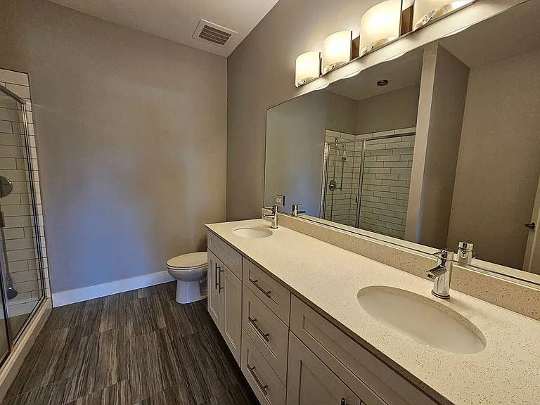 HIGHPOINT Barrington — Photo 198