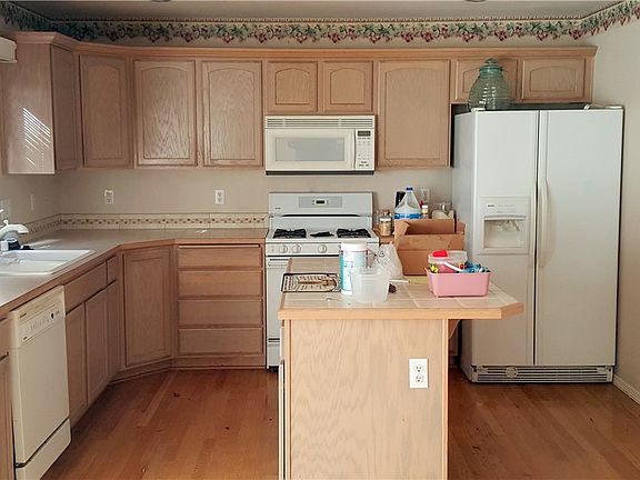 2nd image of 3413 S 379th Ct