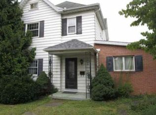 1113 Country Club Rd, Fairmont, WV 26554