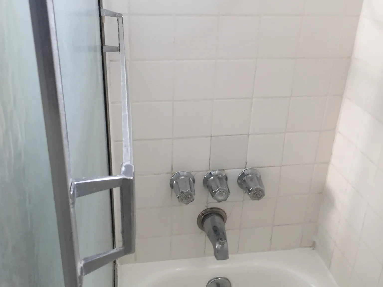 2 bed, 1.5 bath, 960 sqft, $2,600 — Photo 3