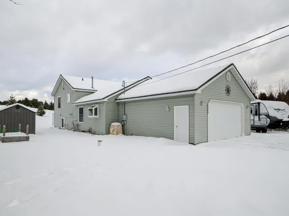 5968 Boone Rd, Traverse City, MI 49685