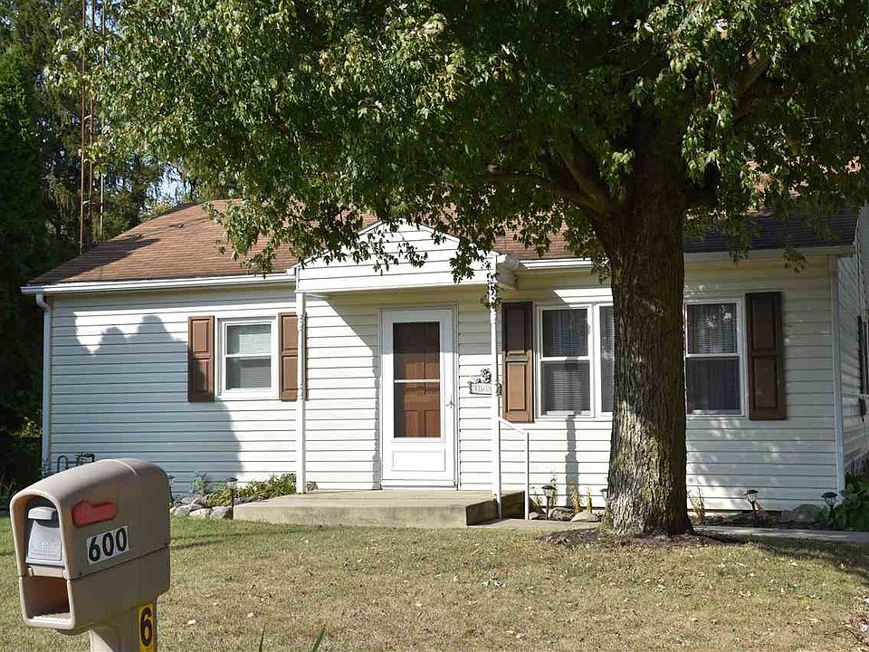 1st image of 600 E South St