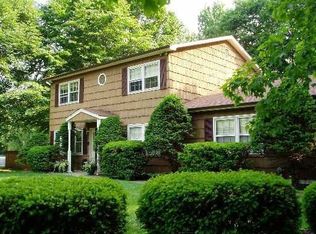 4 Brettmann Cir, New City, NY 10956
