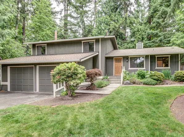 12826 NE 184th Ct, Bothell, WA 98011