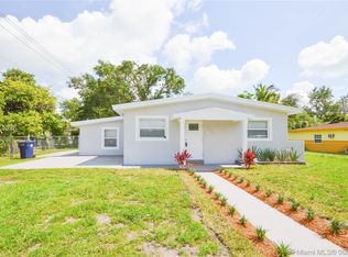 1515 NE 206th St, Miami, FL 33179