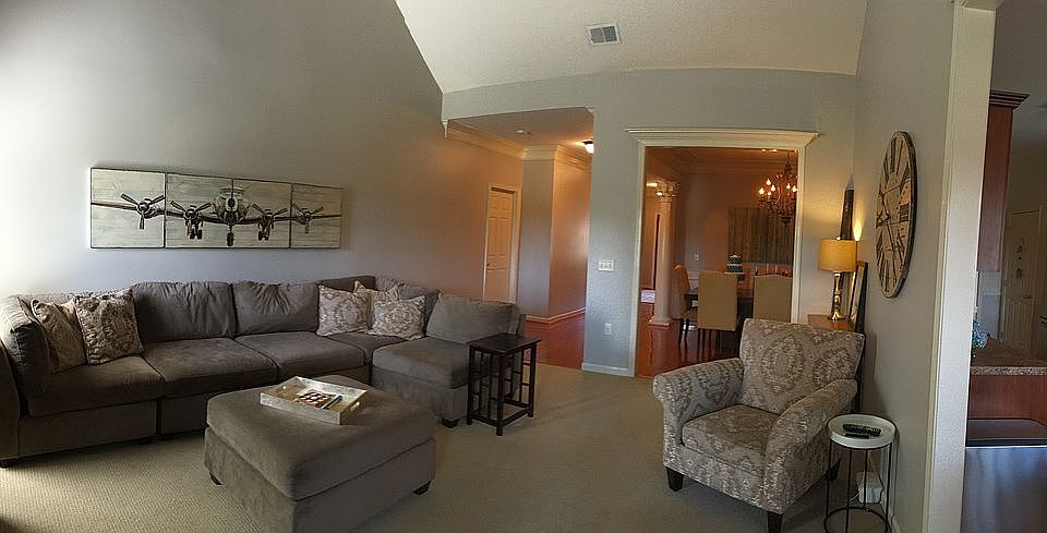 2nd image of 3634 Harrier Rd