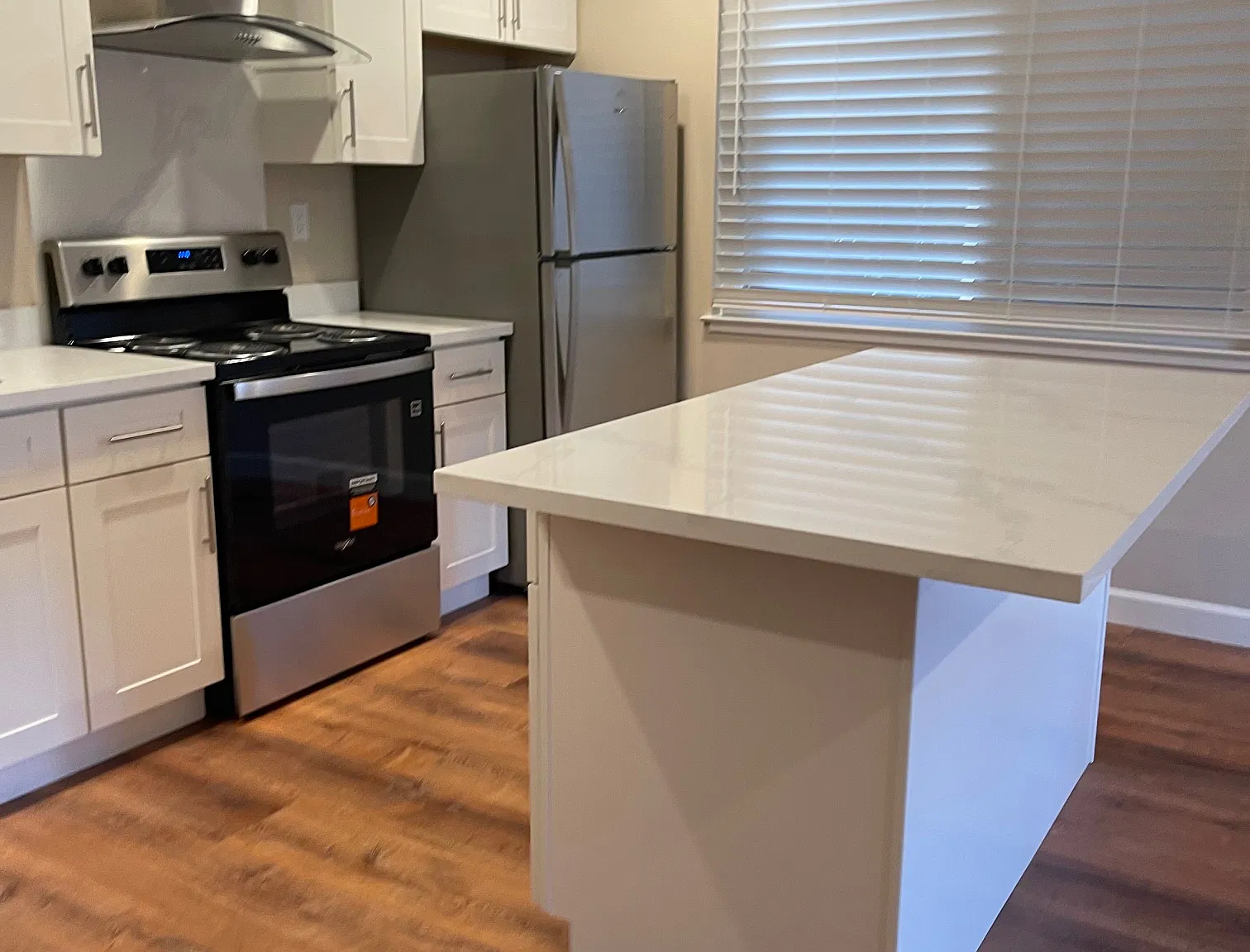 1 bed, 650 sqft, $3,395 — Photo 2